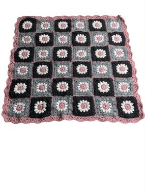 Handmade Crochet Floral Baby Blanket Grandma Squares Dusty Rose Pink Gray White